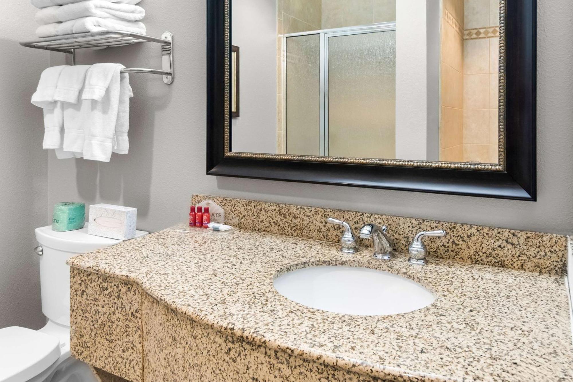 Big Country Hotel & Suites, Surestay Collection By BW Abilene Exteriér fotografie