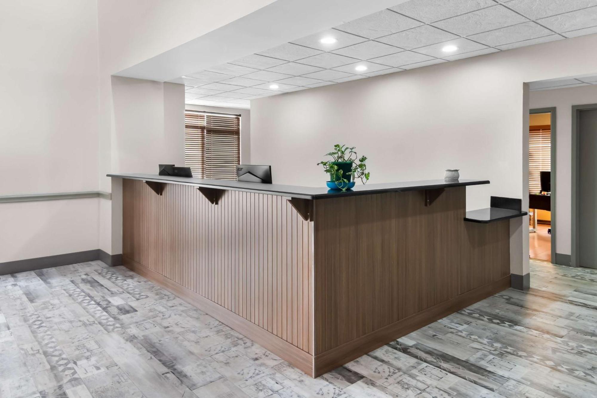 Big Country Hotel & Suites, Surestay Collection By BW Abilene Exteriér fotografie